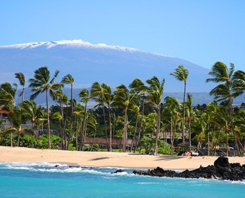 Secluded Kei'ei Beach near Luana Inn Kealakekua Bay